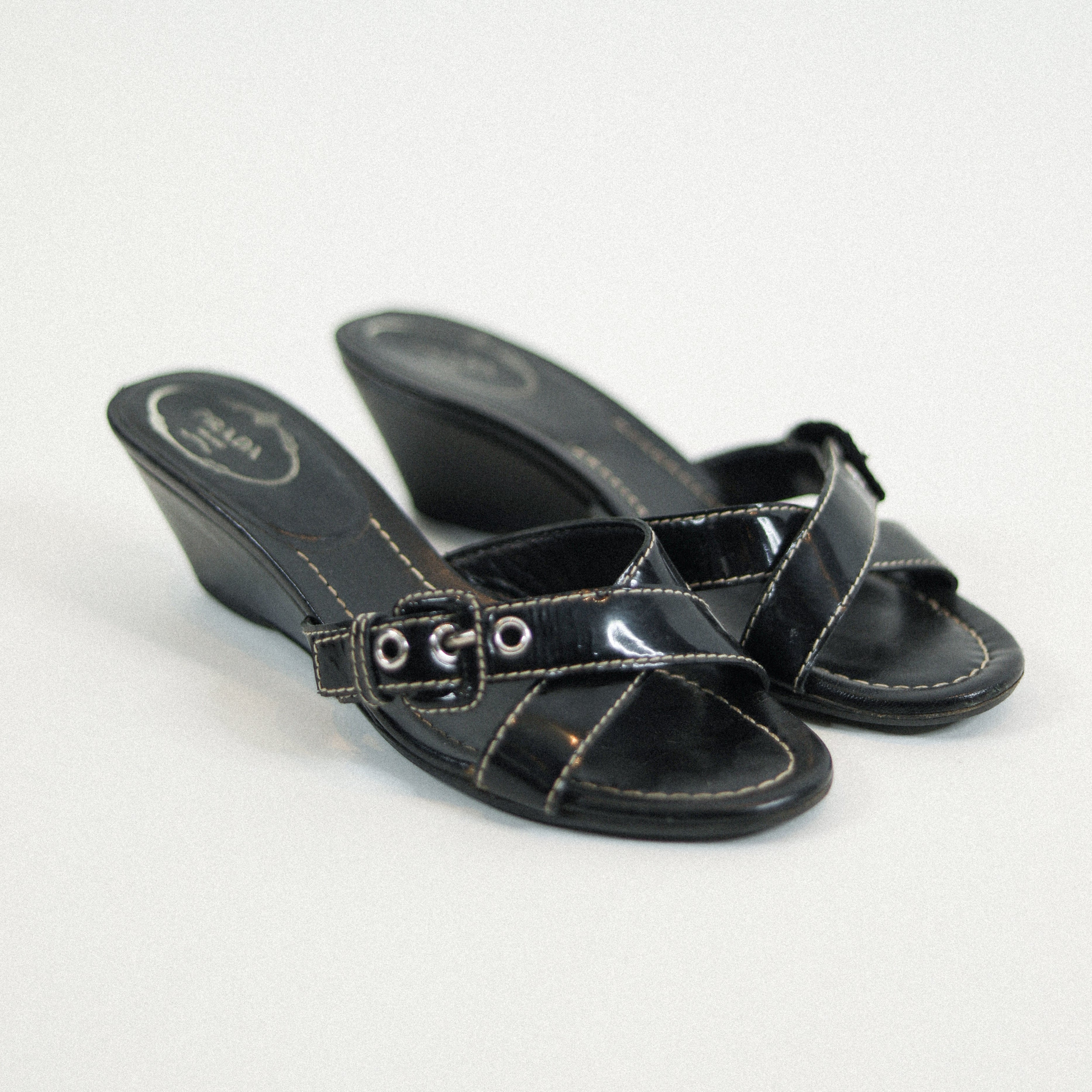 Vintage Prada Patent Leather Sandal Sz 36 1/2