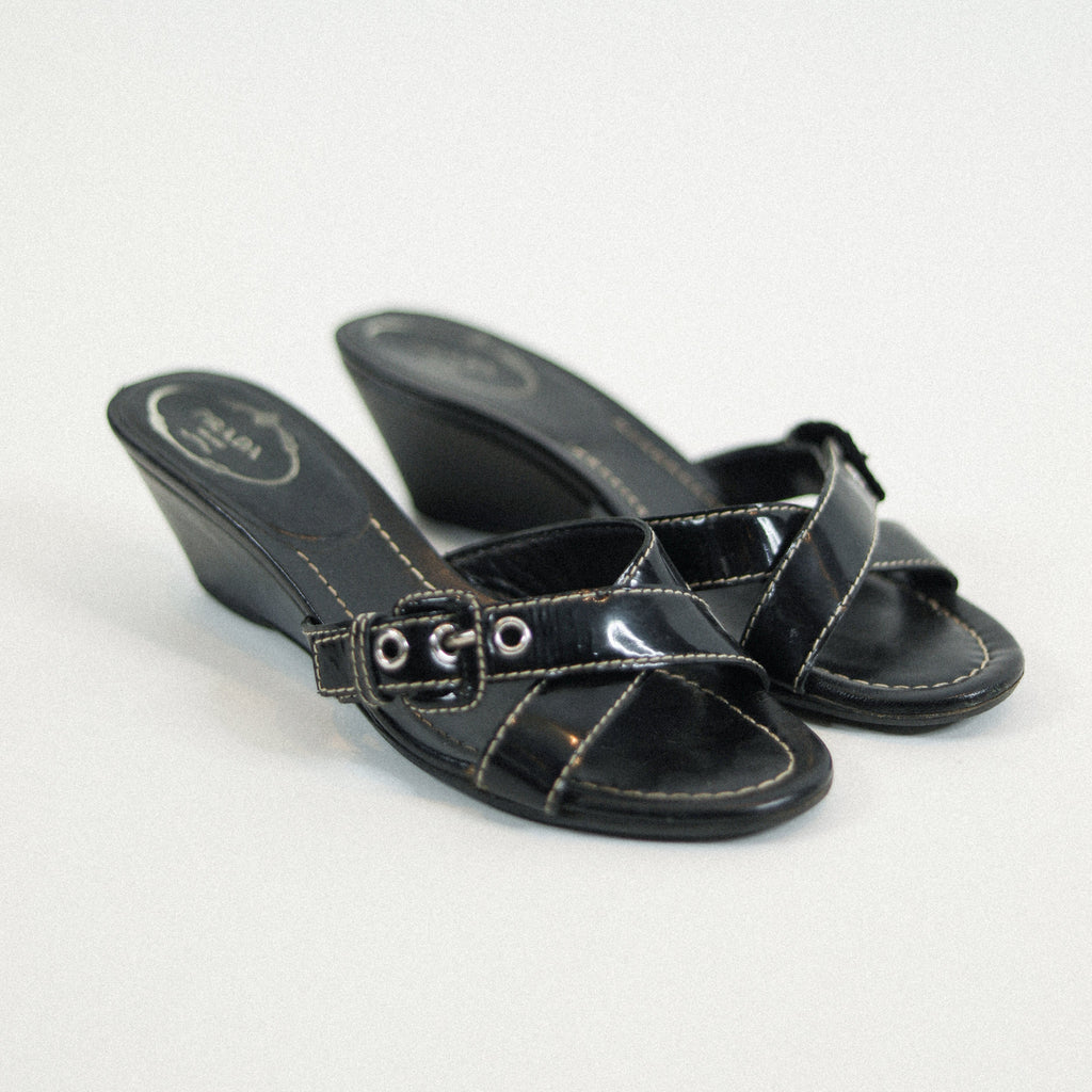 Vintage Prada Patent Leather Sandal Sz 36 1/2