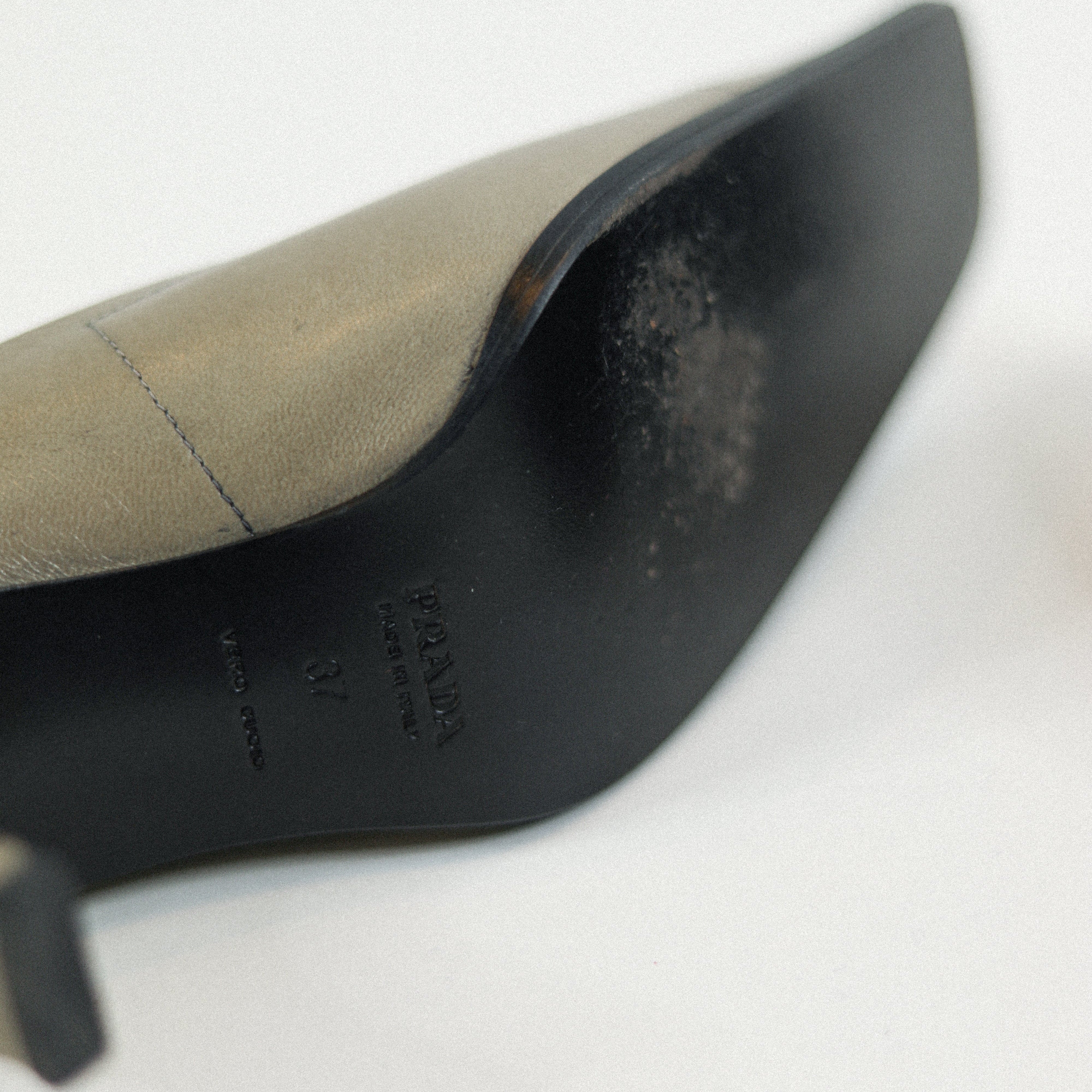 Vintage Prada Leather Mary Jane Heel Sz 37