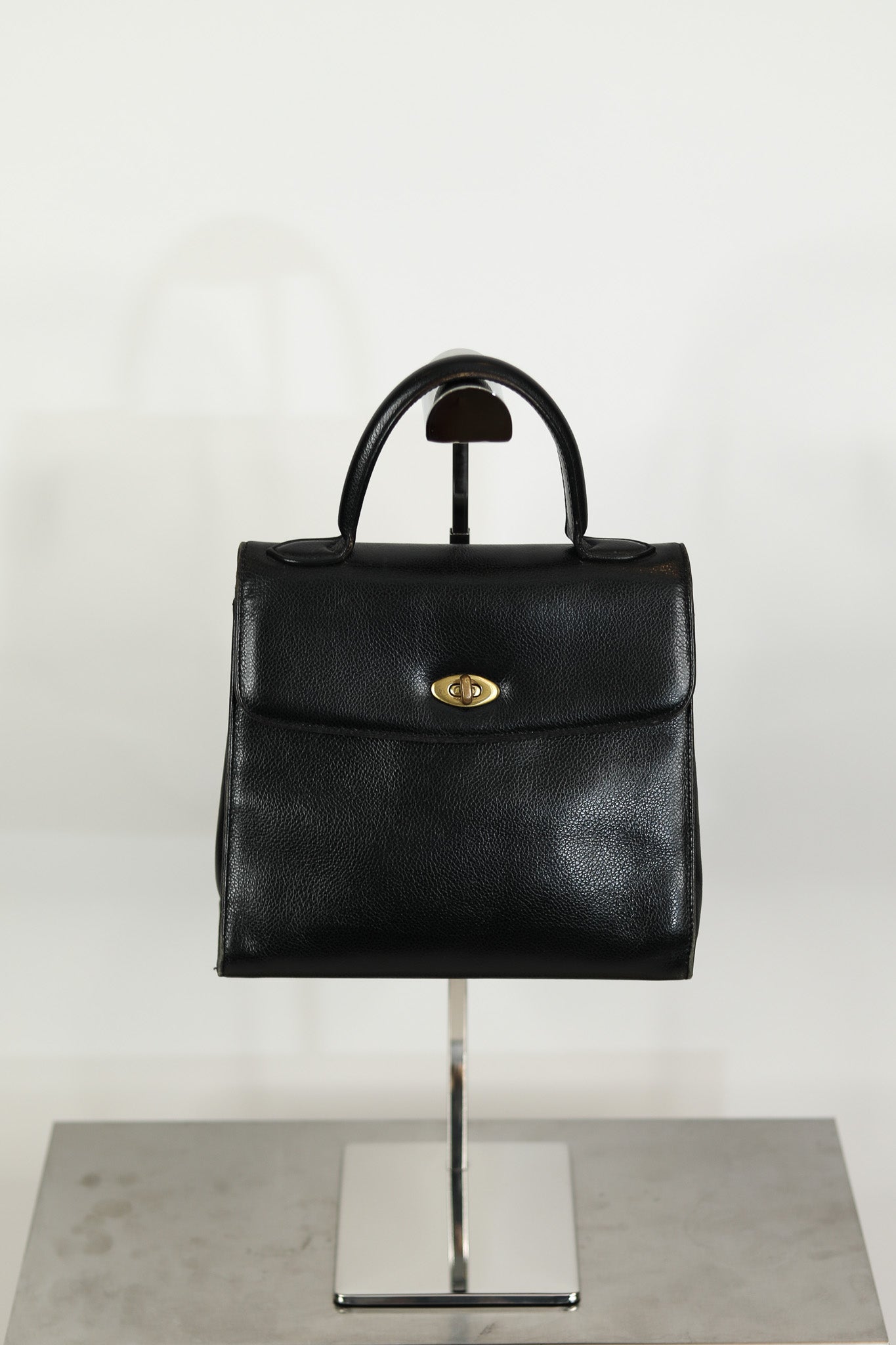 Vintage Coach 4417 Madison Biltmore Black Handbag