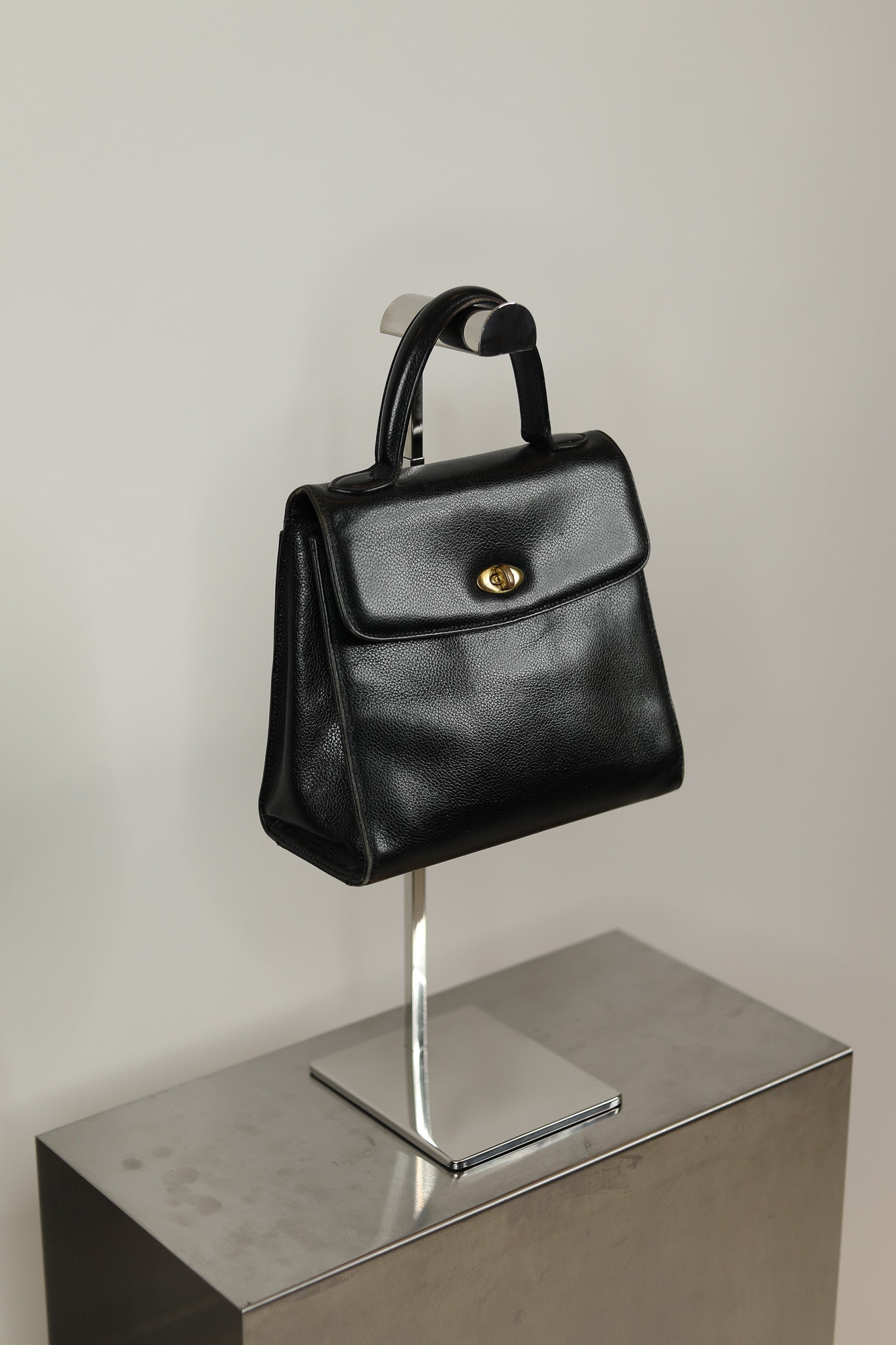 Vintage Coach 4417 Madison Biltmore Black Handbag